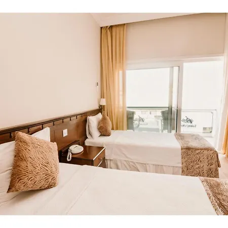 Otel Sammy's 3*